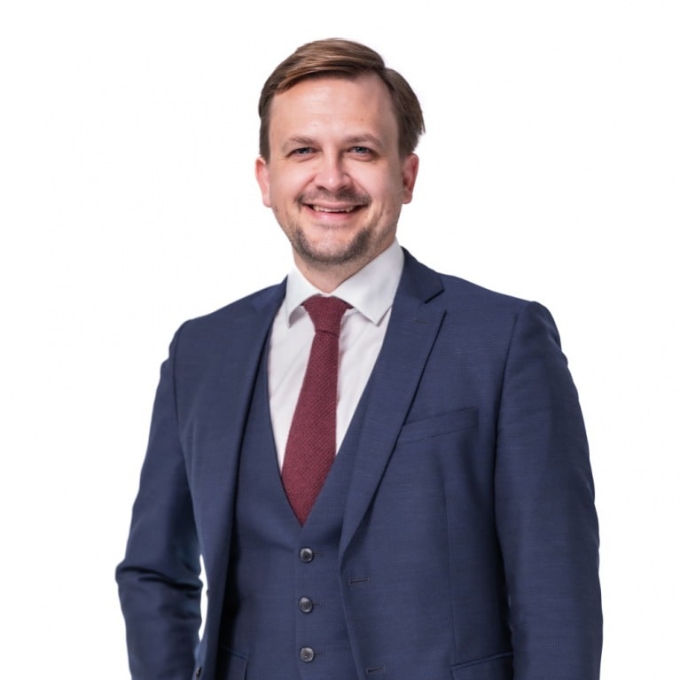 Austria: The construction of small balcony power plants in residential property 